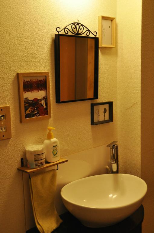 Santana Guest House Osaka Exterior photo